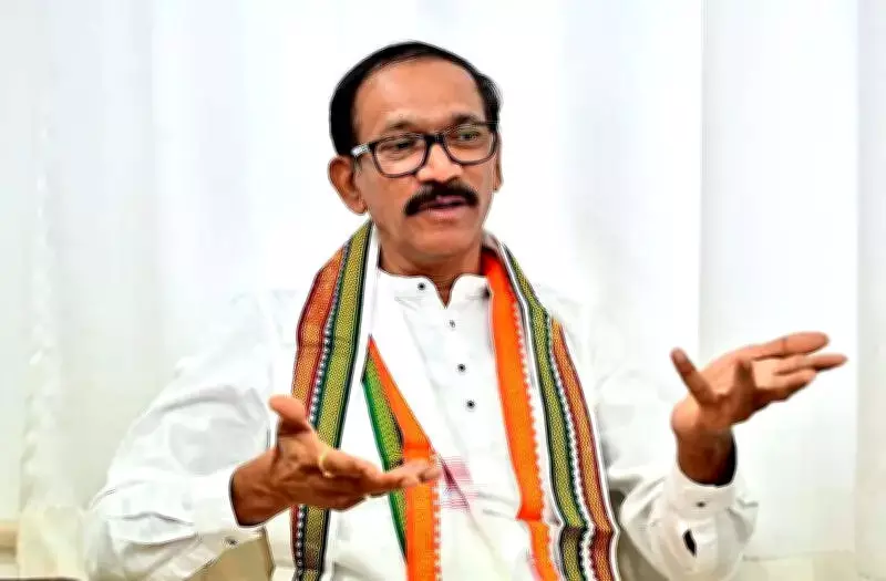 Congress cannot be neutral in Tamil Nadu politics: Girish Chodankar