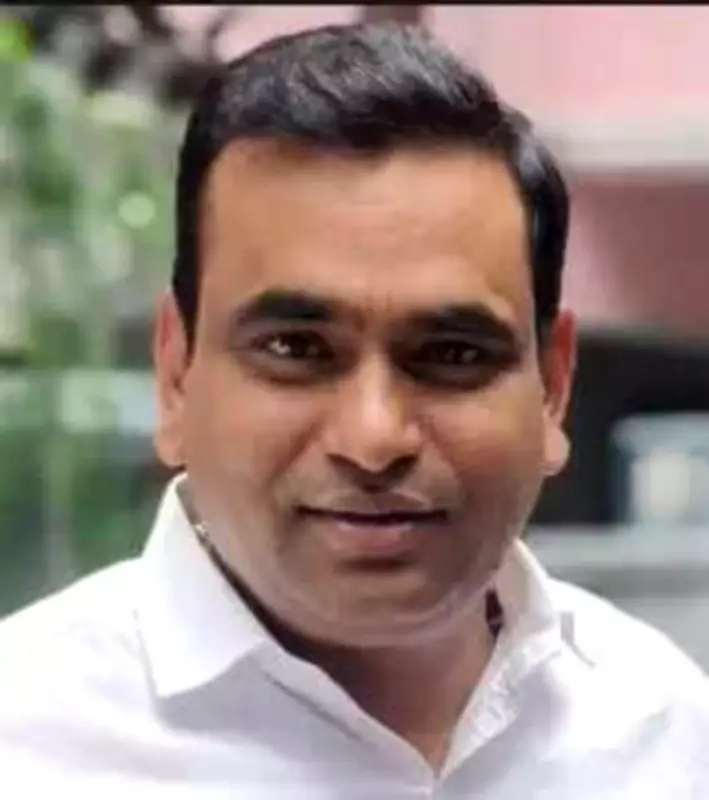 Congress MP Alleges BRS Govt Used 'Dark' Orders to Hide Land Irregularities