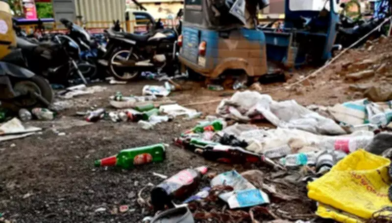 Construction debris, seized vehicles turn Chennai's Rajiv Gandhi statue area into eyesore