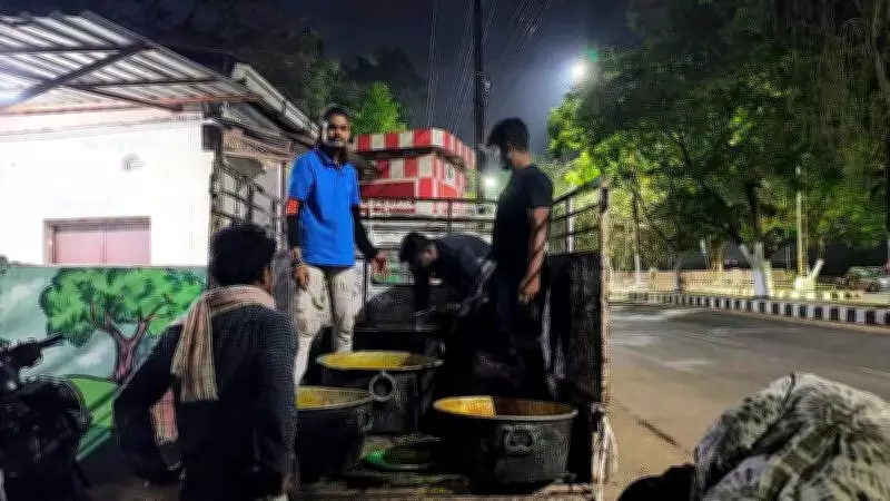 Cuttack Student Abinas Nayak Leads Social Service Group Helping Patients, Animals