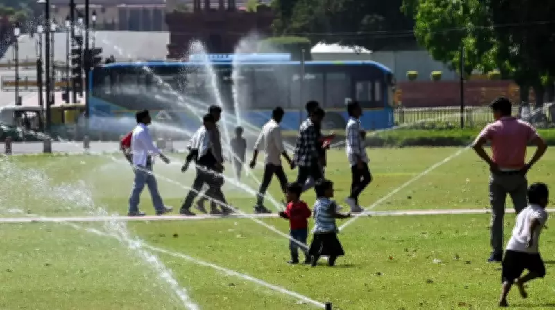 Delhi Braces for Scorching Heatwave, Temperatures to Hit 41°C by April 17