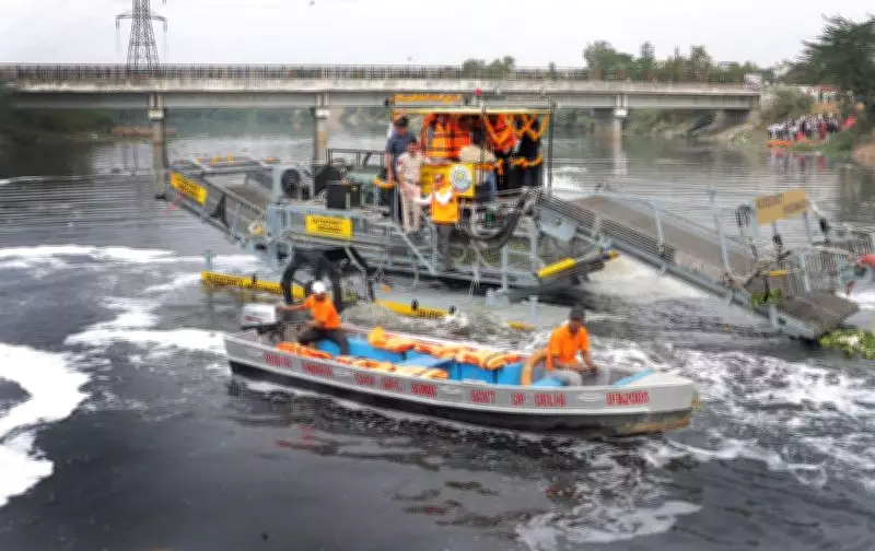 Delhi Government Deploys Trash Skimmer Machines at Najafgarh Drain