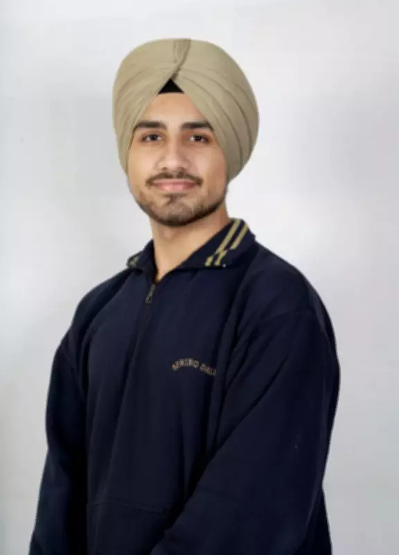 Divjyot Singh Tops Amritsar District in JEE Main Session 2, Scores 99.98 Percentile