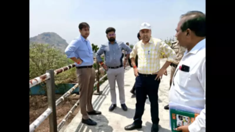 DM Shocks Officials with Surprise Inspection at Water Supply Centre in Gaya