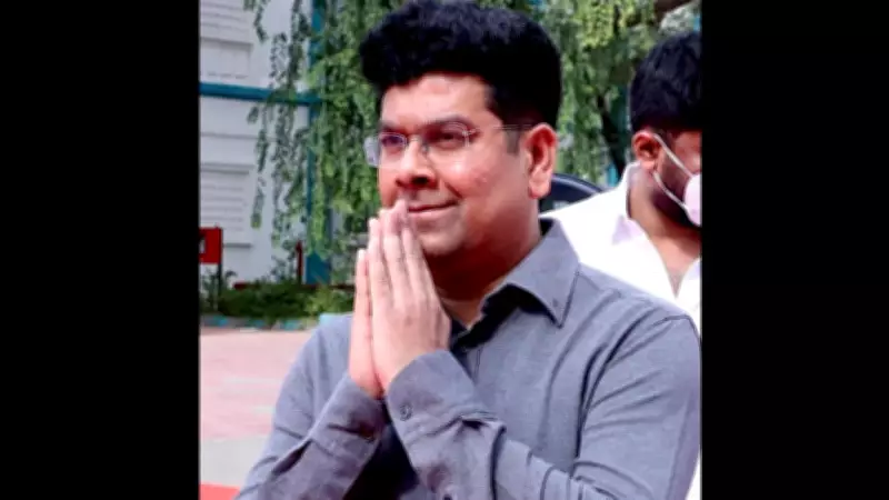 DMK's Backroom Strategist Sabarisan Vedamurthy Steps Out to Campaign for Friend in Chennai