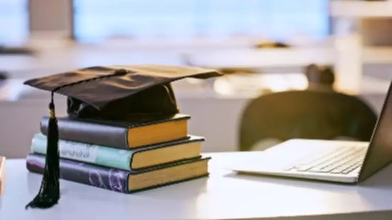 Doctoral Thesis Sheds Light on Mysuru Wadiyar Dynasty in Kannada Drama