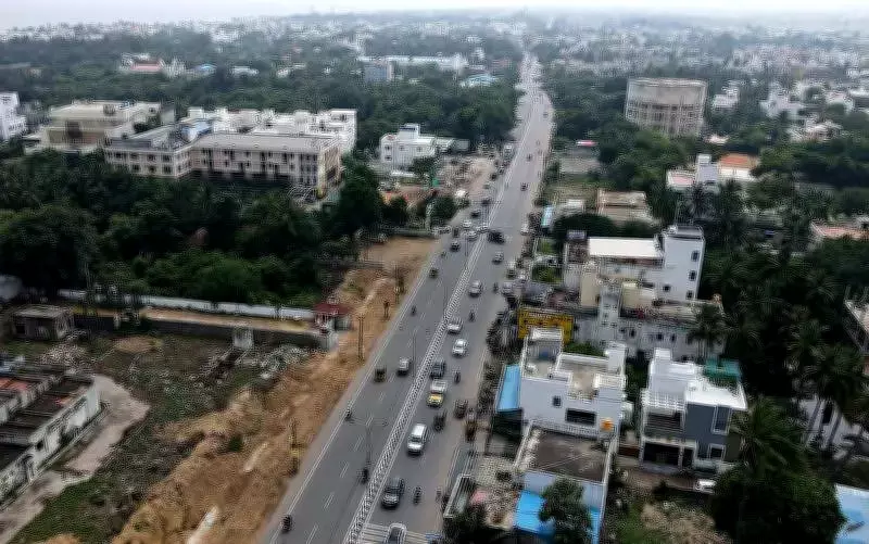 ECR widening from Thiruvanmiyur to Akkarai 85% complete, to finish in 2 months