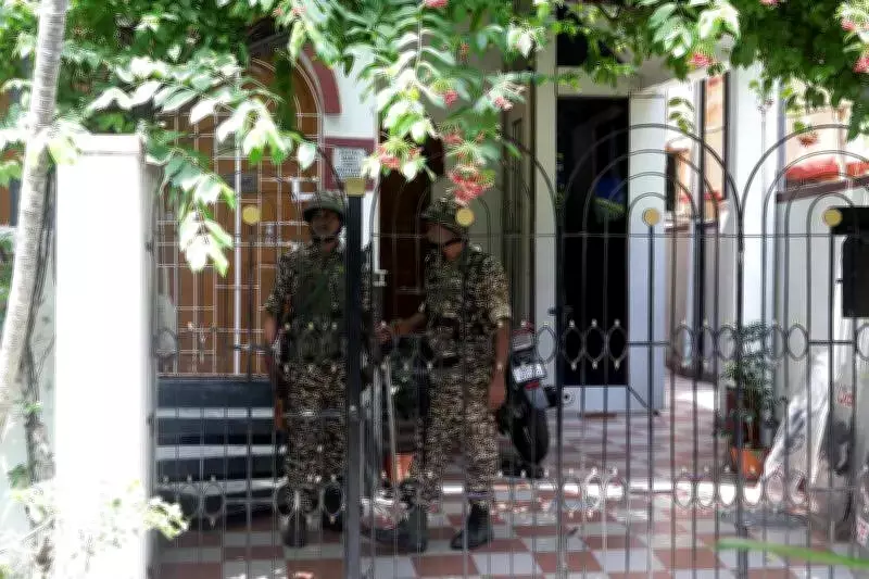 ED Interrogates Former Bengal Minister Partha Chatterjee in School Jobs Scam