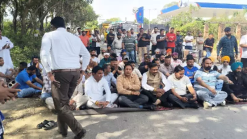 Entry Tax Dispute Paralyzes Punjab-Himachal Roads, Causing Major Traffic Jams