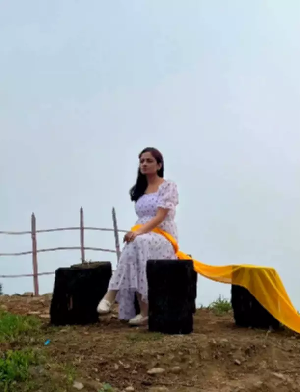 Experimental Film Merges Poetry, Painting and Moving Images in Cinematic Breakthrough