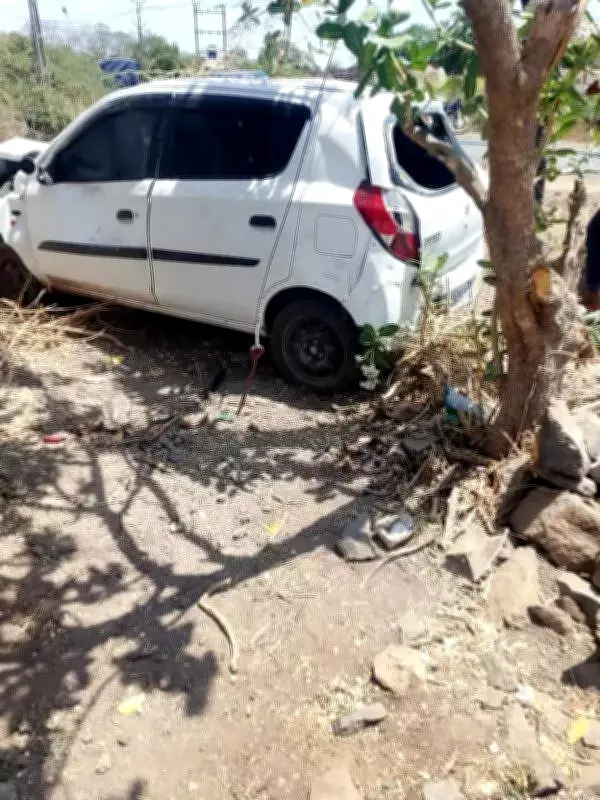 Farmer Killed in Rajkot Highway Chase: Doctor-Turned-Bootlegger Fleeing Police with Illicit Liquor