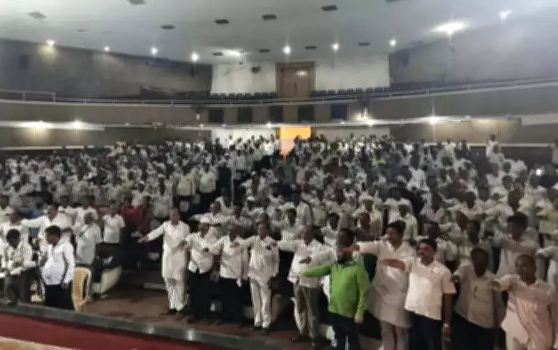 Farmers in Sangli Rally Against Shaktipeeth Highway Project