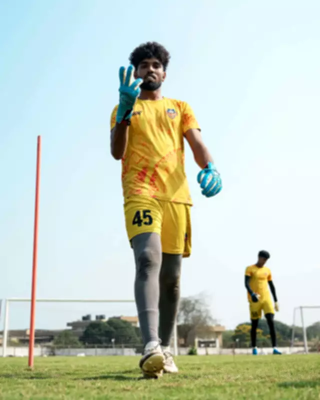 FC Goa's Young Goalkeeper Bob Jackson Raj Awaits His Big Break in ISL