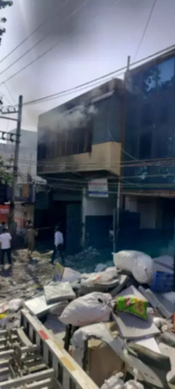 Fire Erupts at Gurgaon Packaging Firm, Swift Response Prevents Casualties