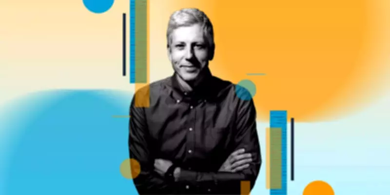 Former Amazon VP Warns: Hard Work Alone Won't Get You Promoted