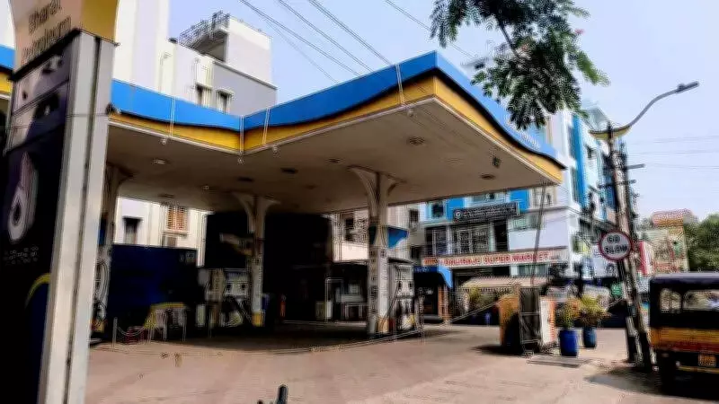 Fuel Consumption Surges 30% in Andhra Amid Ongoing Crisis