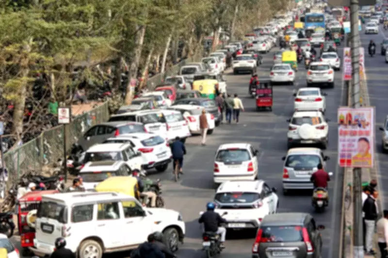 Ghaziabad's Traffic Nightmare: Illegal Parking and Encroachments Choke City Streets