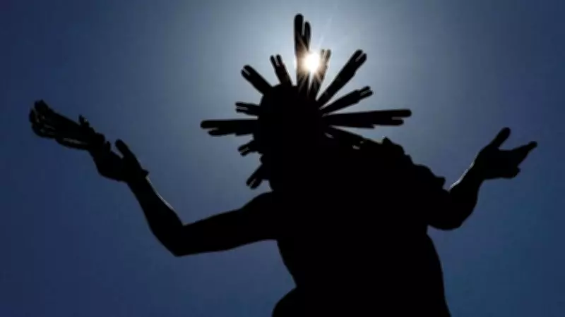 Global Photo Roundup: Conflict, Culture, and Conservation on April 6, 2026