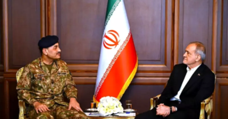 Global Photo Roundup: Protests, Pilgrimage, Ceasefire, and NRA Event