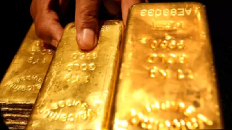Gold Futures Drop to Rs 1.51 Lakh/10g as Dollar Strengthens, Oil Surges