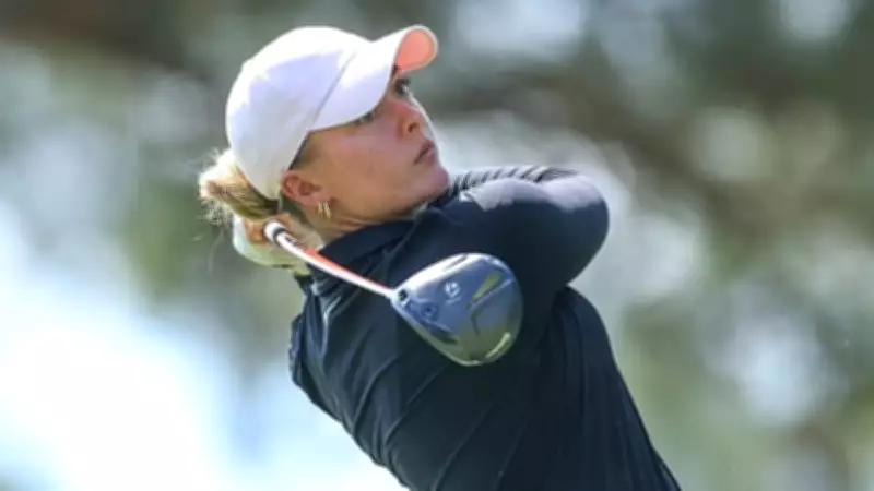 Golfer Bailey Shoemaker's Viral Slow Play Video Sparks Injury Debate