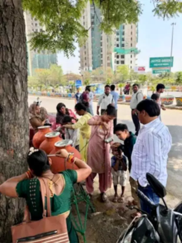 Greater Noida Residents Install Water Pots, Sparrow Nests to Beat Heat
