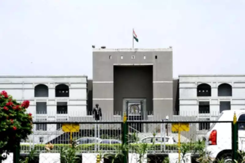 Gujarat High Court Upholds Child's Welfare Over Father's Visitation Rights