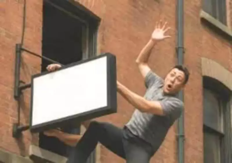 Gurgaon Shopkeeper Dies in Tragic Fall While Installing Signboard