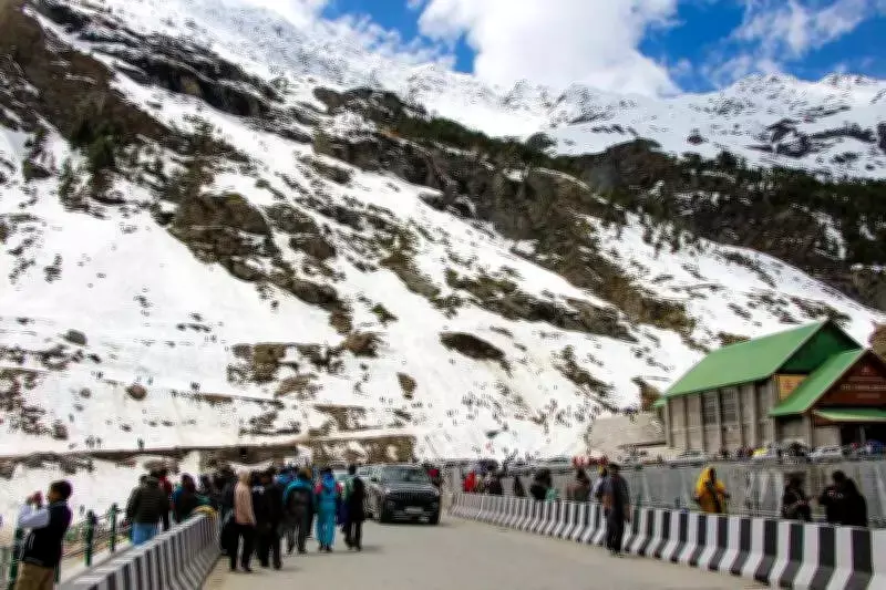 Himachal Pradesh Weather Alert: Rain, Snow Predicted This Week