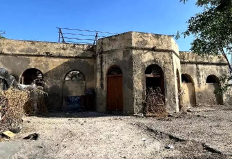 Historic MacMurdo Bungalow in Kutch Crumbles, Urgent Call for Restoration
