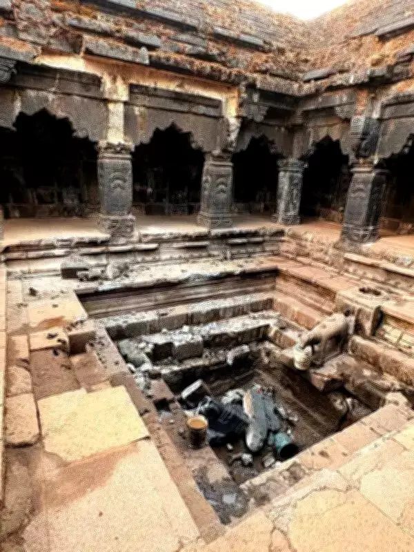 Historic Shri Krishnabai Temple Roof Collapses in Mahabaleshwar, Sparks Heritage Concerns