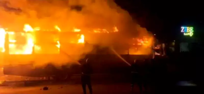 Hyderabad Bus Fire: Electrical Short Circuit Suspected, All 18 Passengers Evacuated Safely
