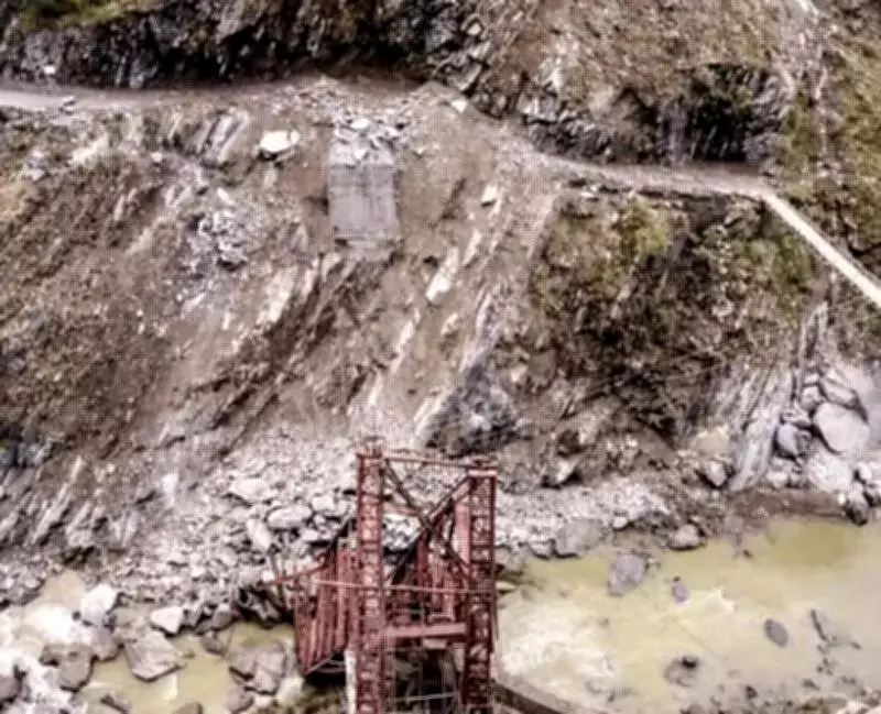 Hydro firm pays Rs 1.22 crore compensation for 8 workers killed in flash flood