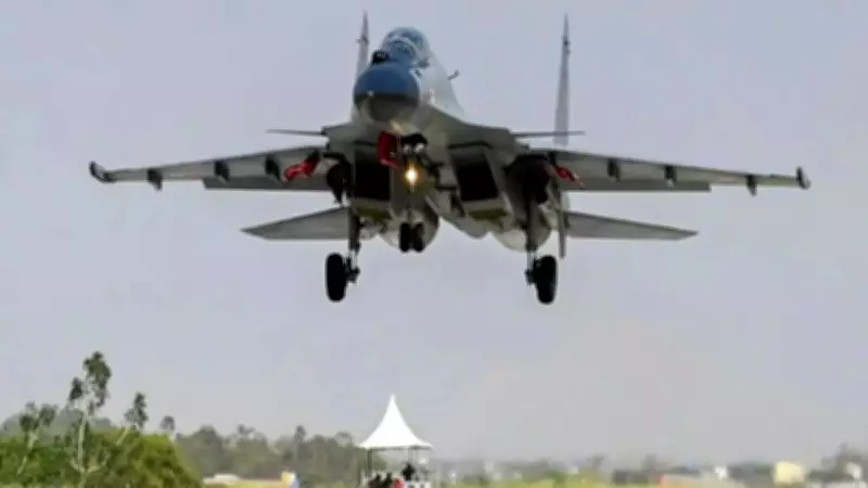 IAF Tests Day-Night Landings on Purvanchal Expressway with Sukhoi, Mirage, Jaguar
