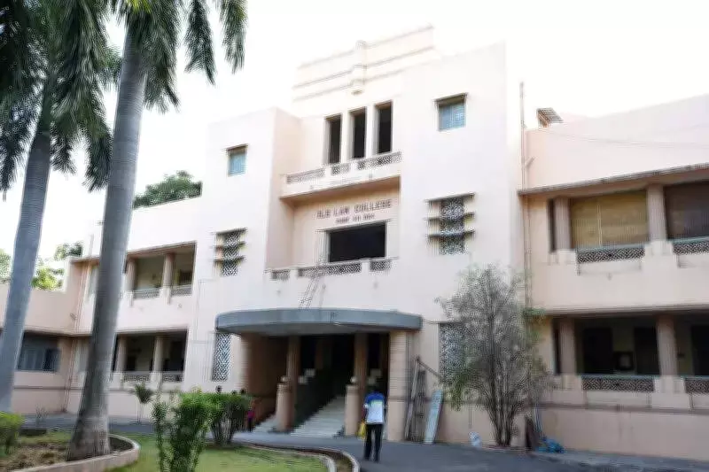 ILS Law College Ordered to Refund Rs1.04 Lakh with Interest Over Illegal Fees