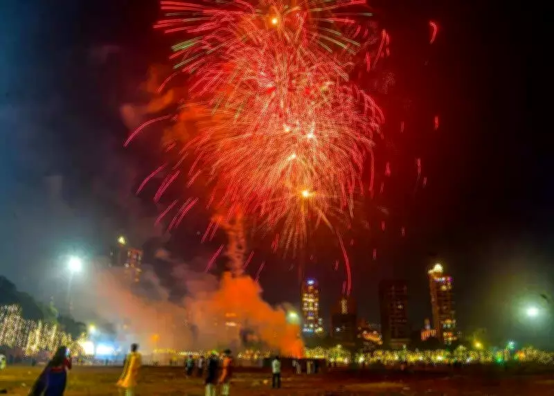 IMA Kerala Demands Complete Ban on Firecrackers After Thrissur Tragedy