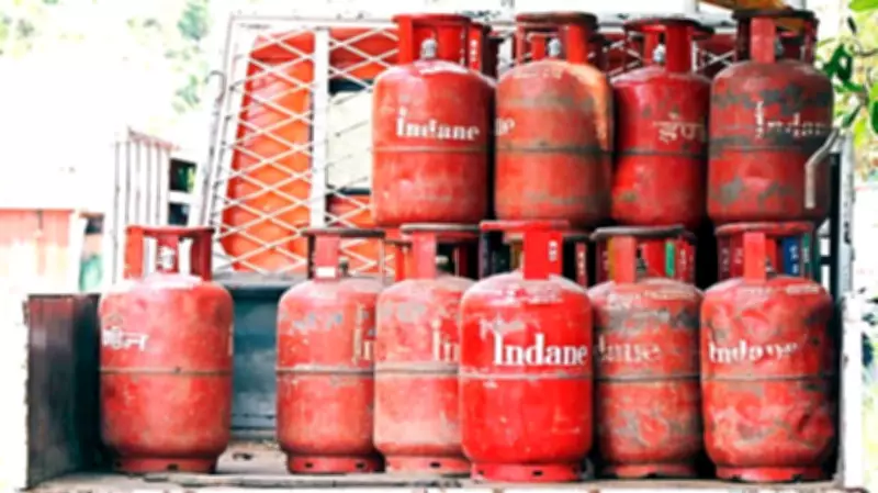 IndianOil Assures Stable LPG Supply, Urges Customers to Avoid Panic Booking