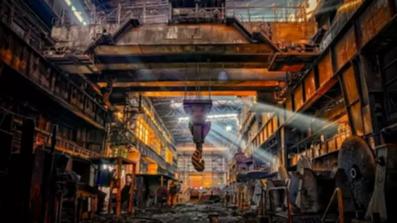 India's Manufacturing PMI Hits 4-Year Low in March Amid Cost Pressures