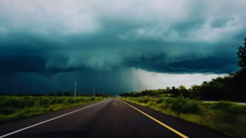 India's Monsoon Enters Transitional Phase with Regional Weather Extremes