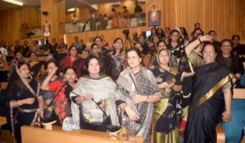 Indore Municipal Session Erupts Over Women's Reservation Act