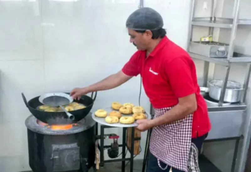 Iran-Israel Conflict Triggers LPG Crisis in Telangana, Hospitality Sector Collapses