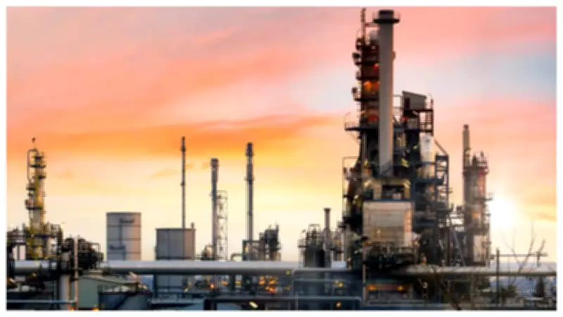 Iran's Oil Storage Nears Capacity, Forcing Potential Output Cuts