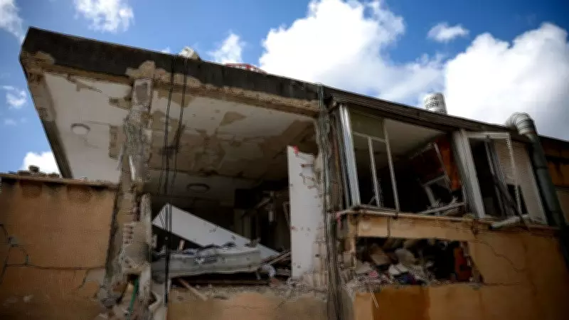 Israeli Airstrike Kills 10 Near Gaza School Amid Ceasefire Tensions