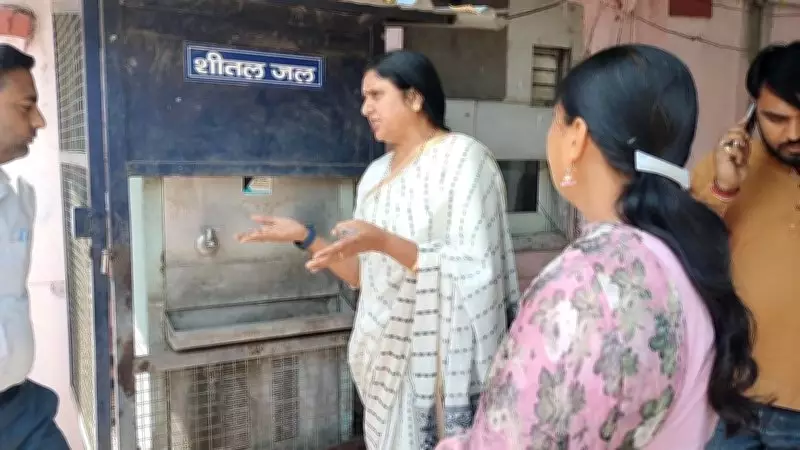 Jagadhri Mayor Conducts Surprise Inspection of Municipal Office