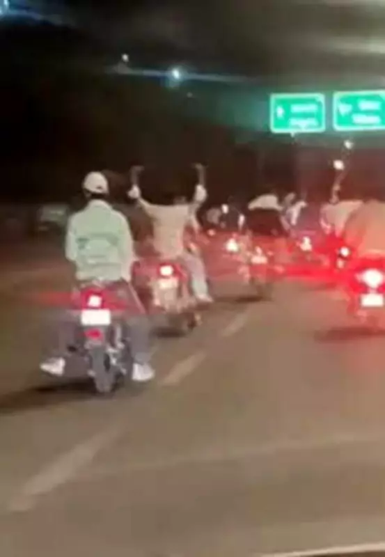 Jaipur Police Arrest 13 Men for Dangerous Motorcycle Stunts with Weapons on Highway