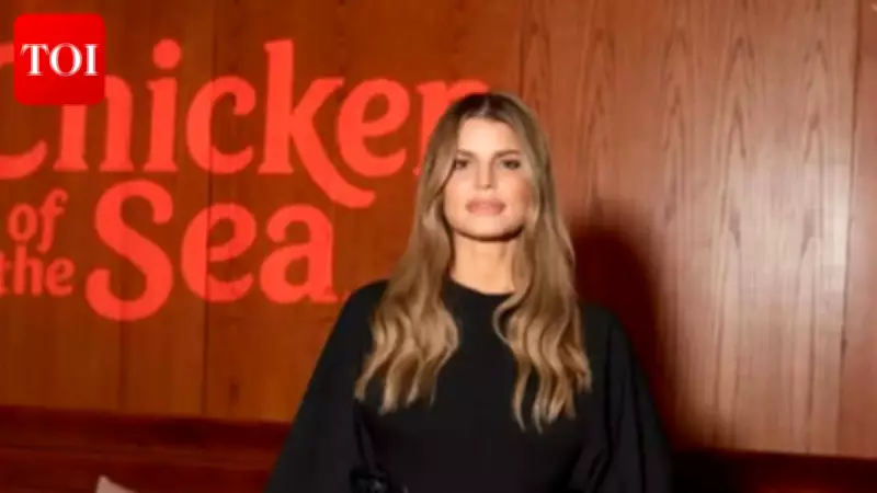 Jessica Simpson Announces New Memoir Project, Shares Writing Process