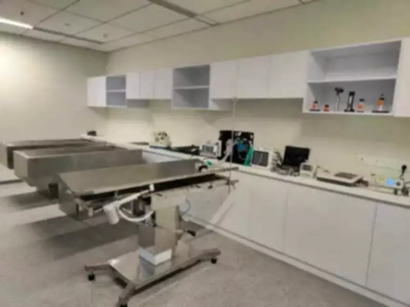 Jogeshwari Hospital Workers Protest Over Unpaid Wages and PF Dues