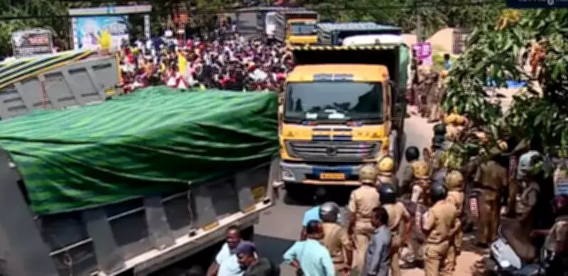 Kanyakumari Truck Ban Threatens Kerala's Key Infrastructure Projects