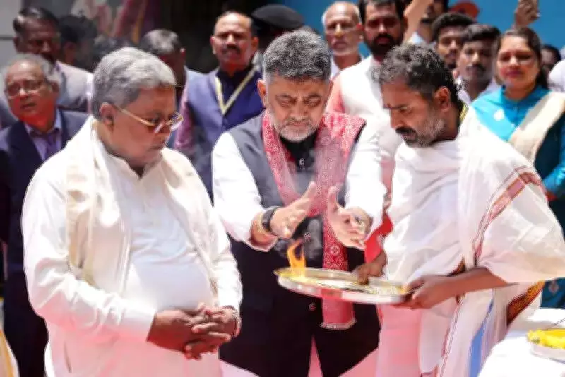 Karnataka Cabinet Rejig Sparks Siddaramaiah-Shivakumar Power Tussle