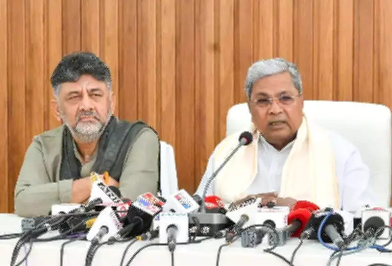 Karnataka CM Change Speculation Grows as Shivakumar Lobbies in Delhi